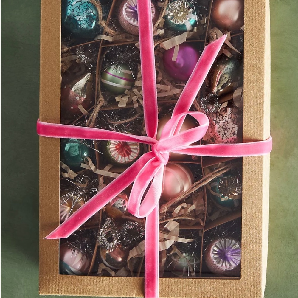 Anthropologie Glitterville Days Of Yore Set of 20 Mini Ornaments